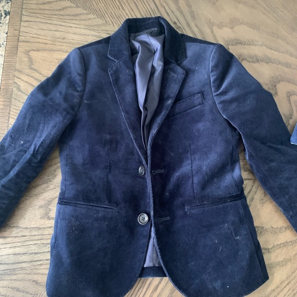 Beautiful toddler boys Ludlum navy velvet blazer from j crew - Picture 5 of 5